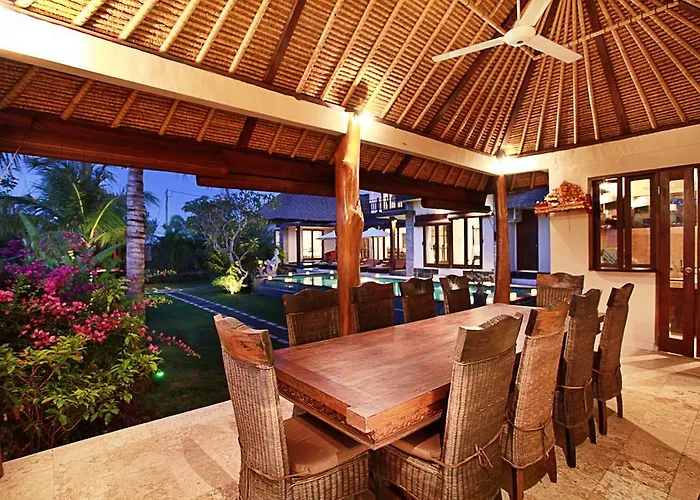 Balangan Villa *