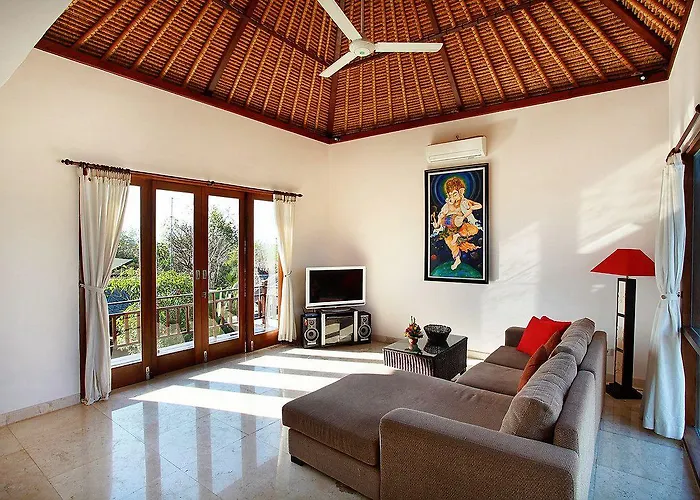 Balangan Villa *